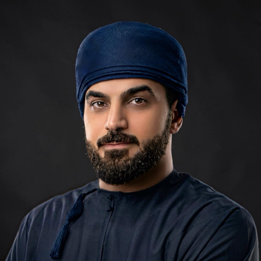 عمر بن خالد المحروقي | خبير عقاري ومدرب استشاري – أكاديمية التمكين